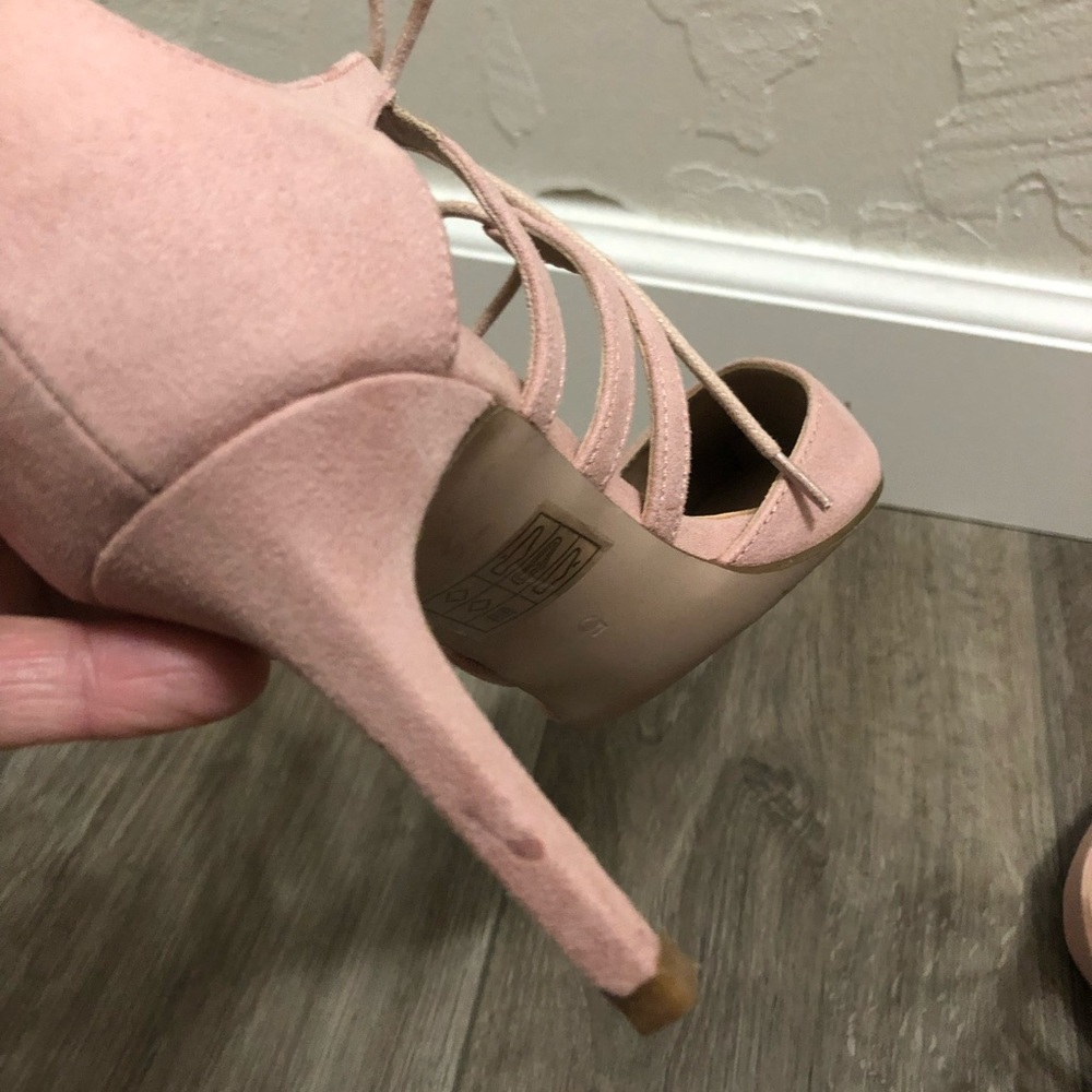 ASOS Pointed Shoes - Picture 4 of 8